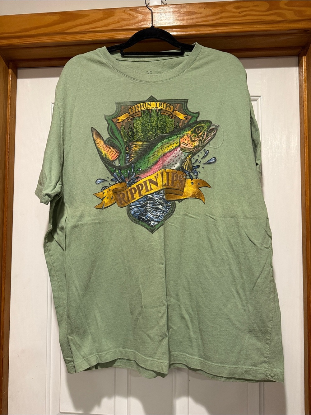 Rippin' Lips Short Sleeve Tee in Sage Green